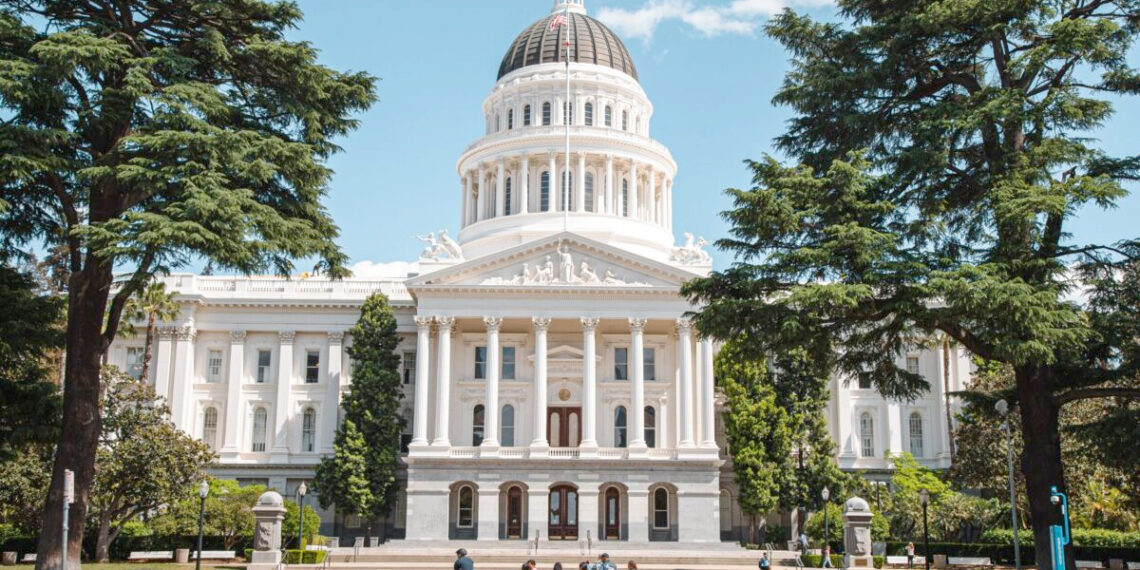 New report shows Latinos, AAPI underrepresented CA Gov. appointees