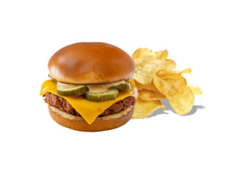 Local ingredients, foodservice concepts expand in baseball stadiums