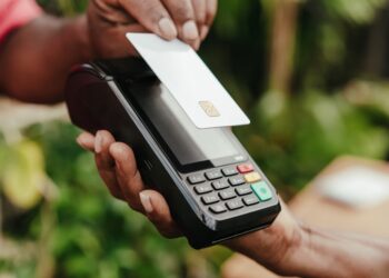 NACS condemns Visa, Mastercard settlement