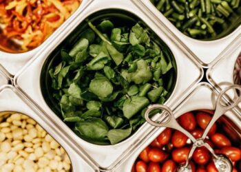 School meals to limit added sugar, sodium