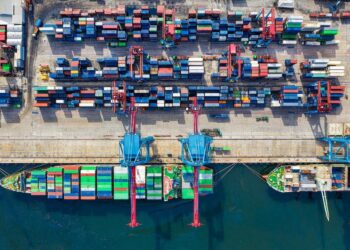 Import cargo volumes rise