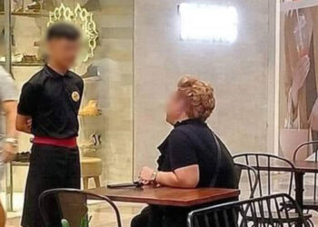 Video of crossdresser shaming waiter for calling him ‘sir’ goes viral
