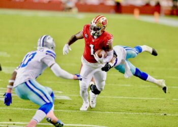 49ers defeat Cowboys, 30-24