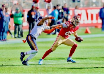 49ers defeat Bears, 38-13