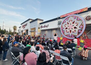 Seafood City Brings Filipino Christmas to Life with California’s Biggest Parol Lighting Even