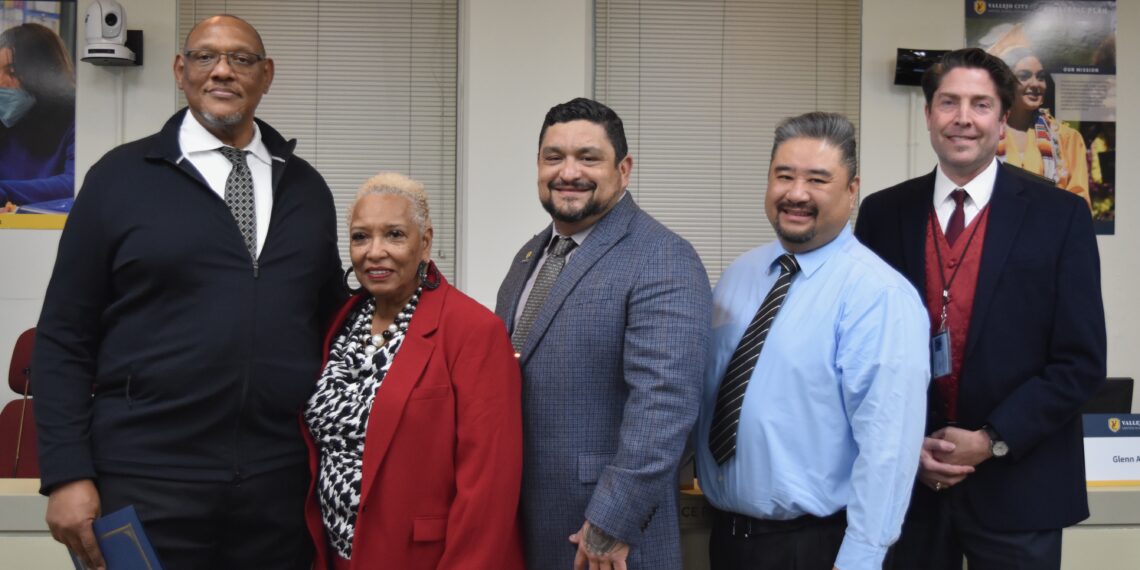 Vallejo City Unified School District Board of Education Holds Annual Organization Meeting