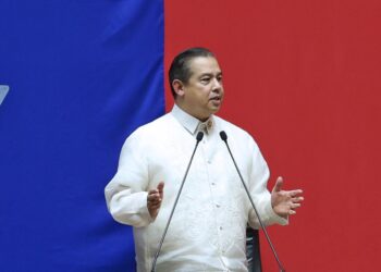 Speaker, 2 others charged for falsified budget insertions