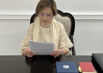 Roque hits defense team over Duterte’s prolonged detention