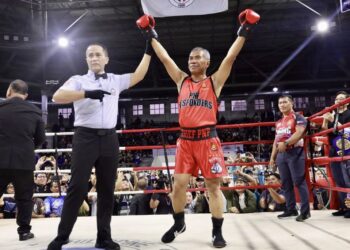 Davao mayor challenges PNP chief to boxing match, then chickens out when top cop accepts